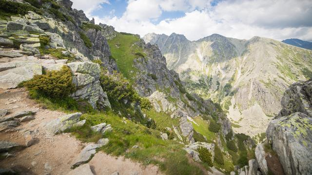 面试官：说一下String StringBuffer StringBuilder的区别